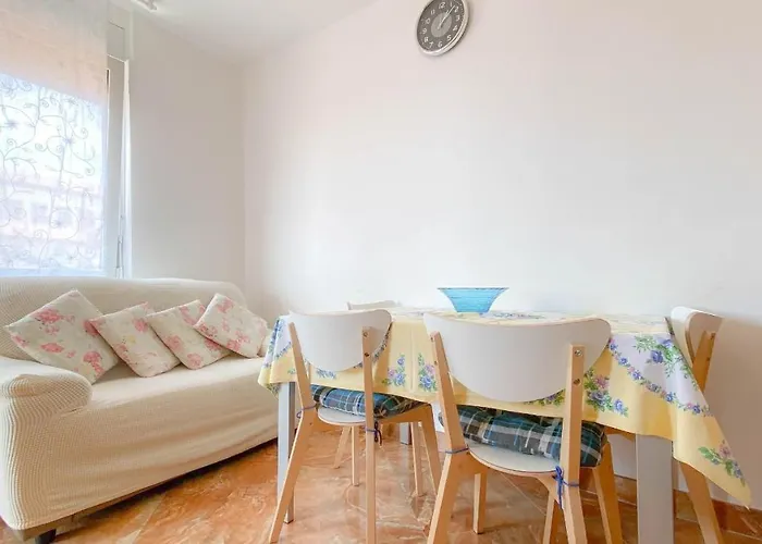 Meri Novigrad Istria