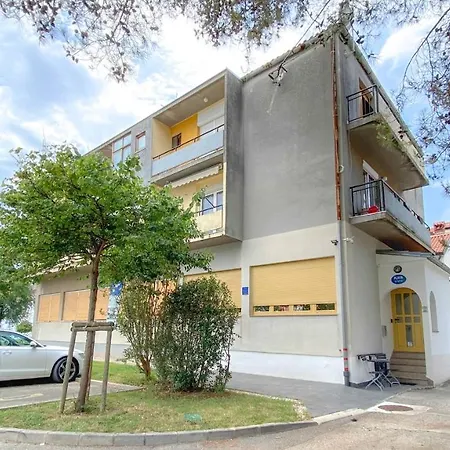 Apartman Meri *